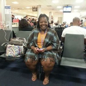 Meet your Posher, Lashawnda